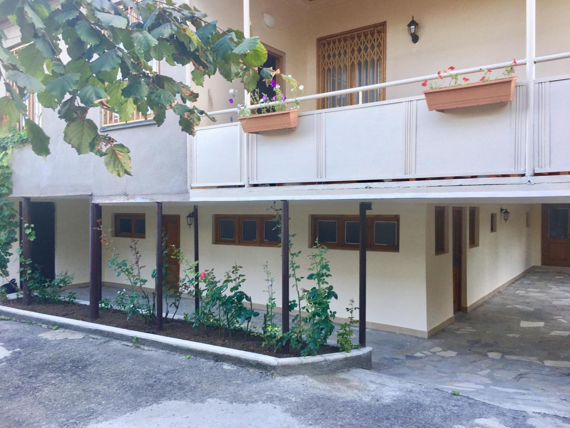 Guest House Kartuli Suli 텔라비 외부 사진