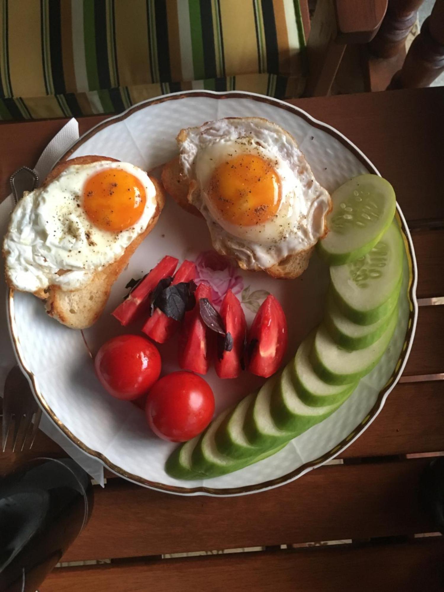 Guest House Kartuli Suli 텔라비 외부 사진